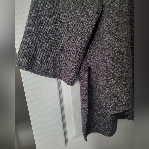 Old Navy Hooded Tunic Sweater, Size Large, Heather Gray - Picture 3 of 4